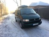 Volkswagen Caravelle foto 2