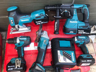 Perforator makita 160€