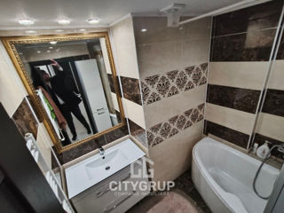 Apartament cu 2 camere, 63 m², Centru, Chișinău foto 9