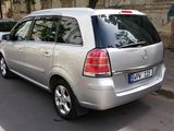 Opel Zafira foto 7