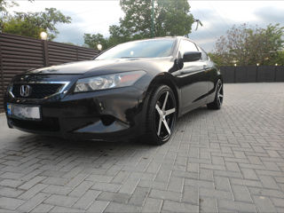 Honda Accord фото 1