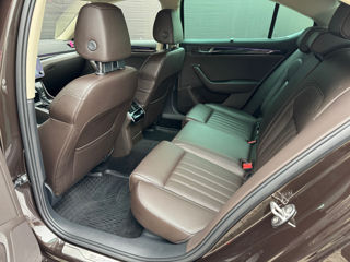 Skoda Superb foto 8