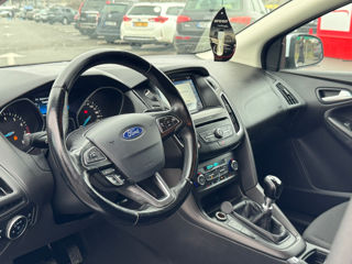 Ford Focus foto 8