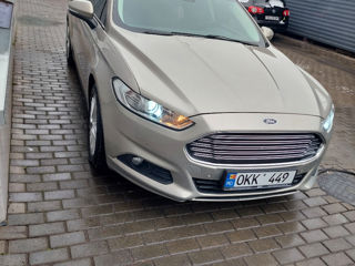 Ford Mondeo foto 5