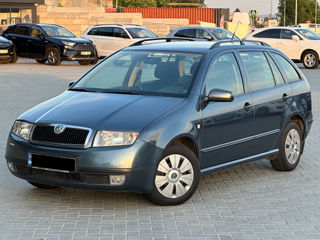 Skoda Fabia foto 4