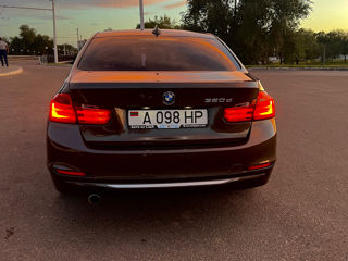 BMW 3 Series foto 4