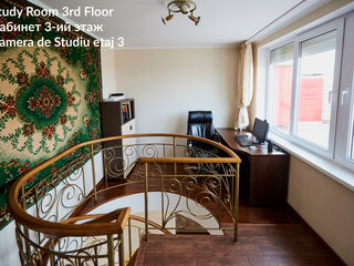 Real penthouse apartment located at the highest elevation of Chisinau! foto 9