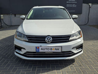 Volkswagen Jetta foto 2