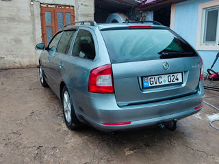 Skoda Octavia foto 2