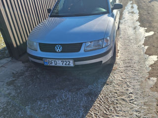 Volkswagen Passat foto 4