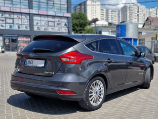 Ford Focus foto 2