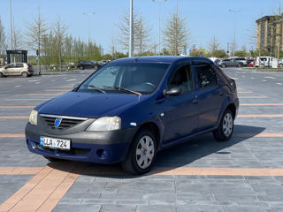 Dacia Logan foto 2