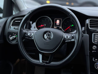 Volkswagen Golf foto 13