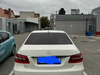 Mercedes E-Class foto 5