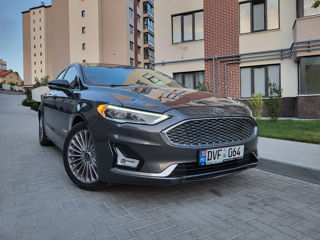 Ford Fusion foto 6