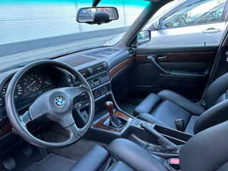 BMW 7 Series foto 4