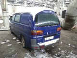 Mitsubishi L400 La piese!!! foto 3