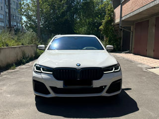 BMW 5 Series foto 2