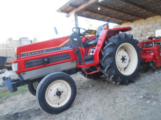 Vand Tractor Japonez ianmar f 255  26 CP  4X2  cu freza recent importat foto 9