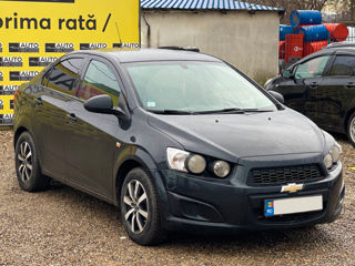 Chevrolet Aveo foto 2