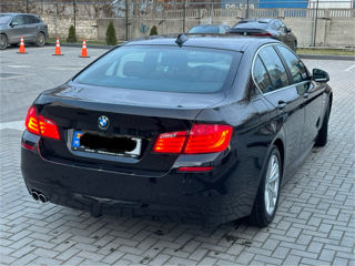 BMW 5 Series foto 6