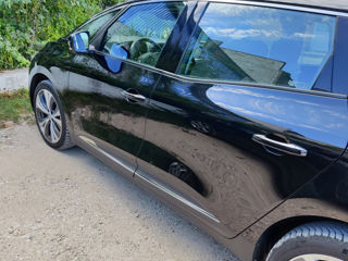 Renault Grand Scenic foto 2