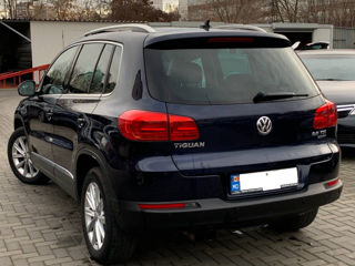 Volkswagen Tiguan foto 3