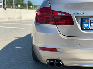 BMW 5 Series foto 5