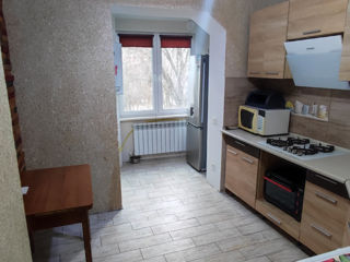 Apartament cu 2 camere, 54 m², Periferie, Cupcini, Edineț foto 5