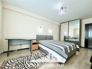 Apartament cu 2 camere, 80 m², Botanica, Chișinău foto 2