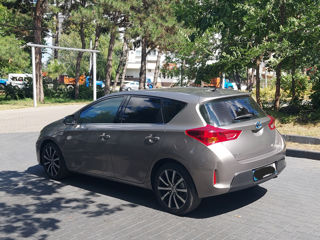 Toyota Auris foto 10