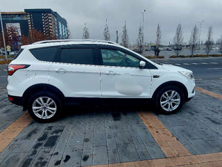 Ford Kuga foto 7