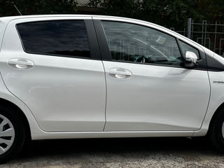 Toyota Yaris foto 7