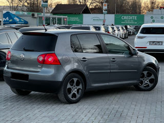 Volkswagen Golf foto 5