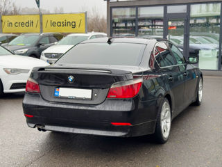 BMW 5 Series foto 7