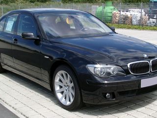 BMW 7 Series foto 1