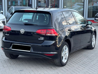 Volkswagen Golf foto 4