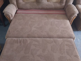 Sofa in stare buna 1.60 pe 2