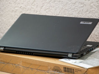 Acer TravelMate P14/ Core I7 10510U/ 16Gb Ram/ 500Gb SSD/ 14"  FHD IPS!! foto 12