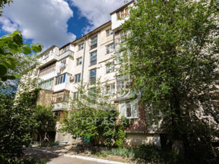 Apartament cu 1 cameră, 31 m², Botanica, Chișinău foto 11