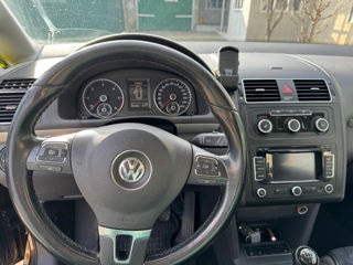 Volkswagen Touran foto 7