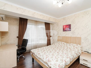 Apartament cu 3 camere, 75 m², Poșta Veche, Chișinău foto 9