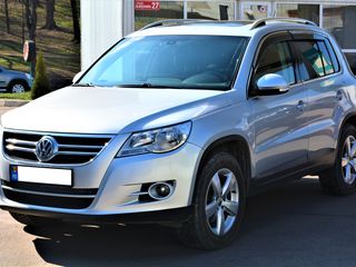 Volkswagen Tiguan foto 1