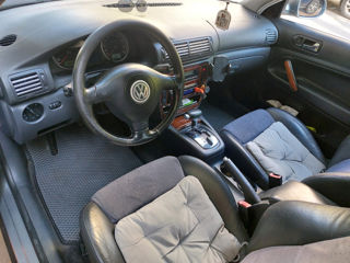 Volkswagen Passat foto 4