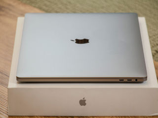 Macbook Pro 16 2021/ Core I7 9750H/ 16Gb Ram/ Radeon Pro 5300M/ 500Gb SSD/ 16" Retina/ 69Cycles! foto 16