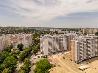 Apartament cu 3 camere, 100 m², Buiucani, Chișinău foto 2