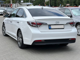 Hyundai Sonata foto 5