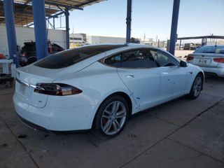 Tesla Model S foto 5