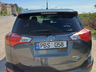 Toyota Rav 4 foto 4