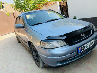 Opel Astra foto 9